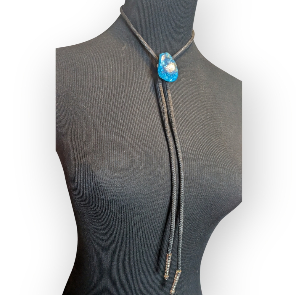 Stone Bolo Tie - Picture 3 of 6